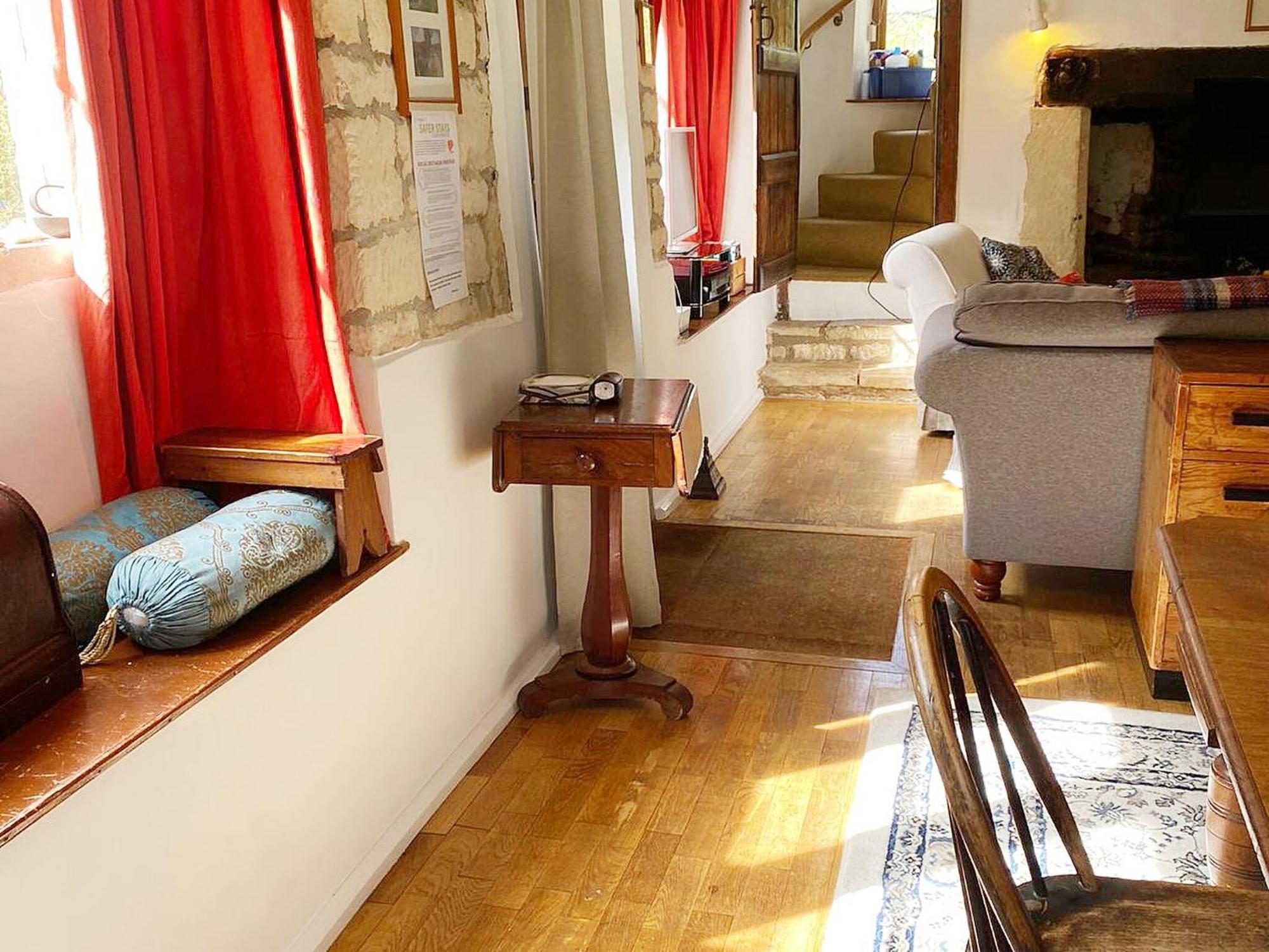 Driftcombe Farmhouse Bisley  ภายนอก รูปภาพ