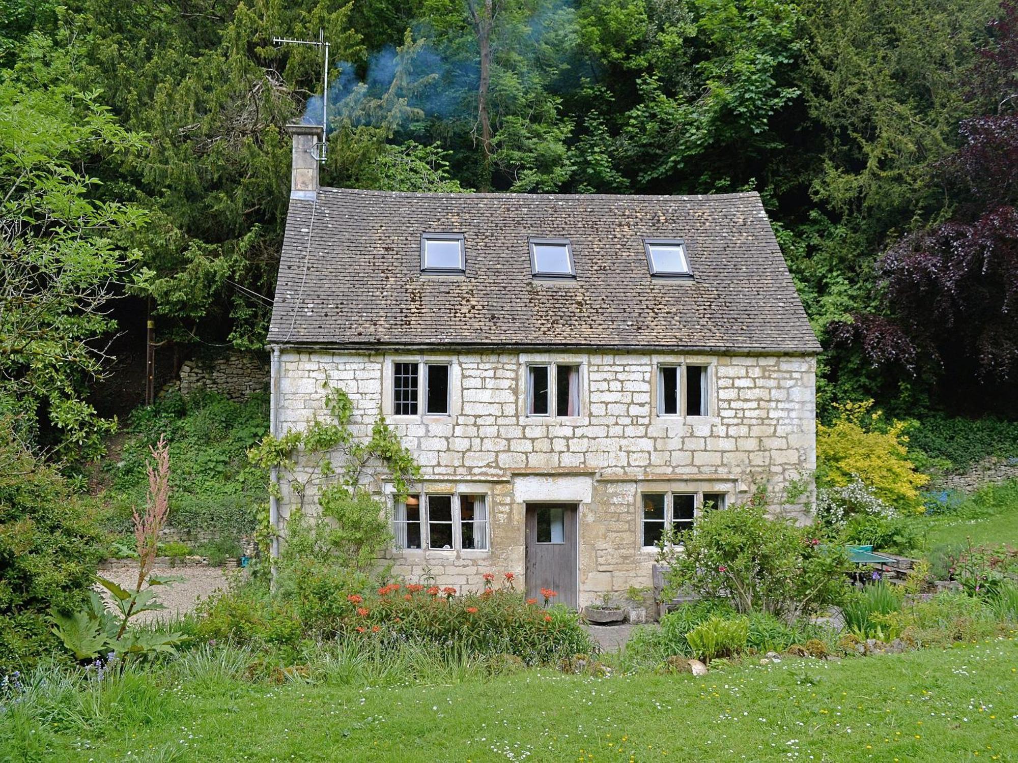 Driftcombe Farmhouse Bisley  ภายนอก รูปภาพ